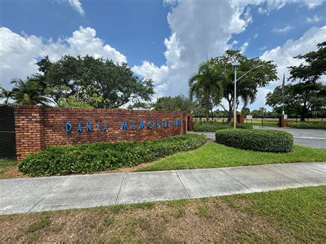 city of dania beach cemetery.